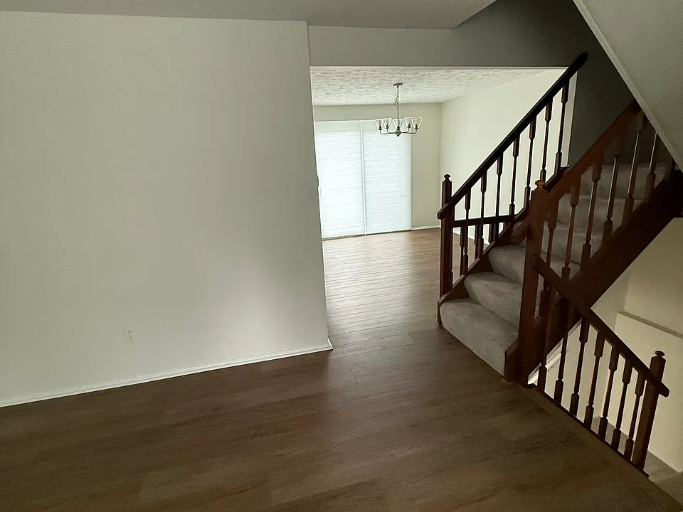 174 W Russets Cir