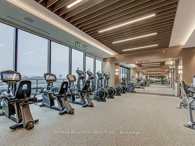 575 Bloor St E #2208 — Photo 28