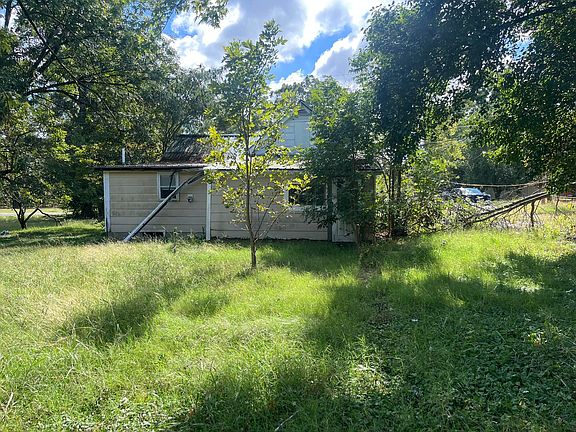5th image of 5875 Noble Rd