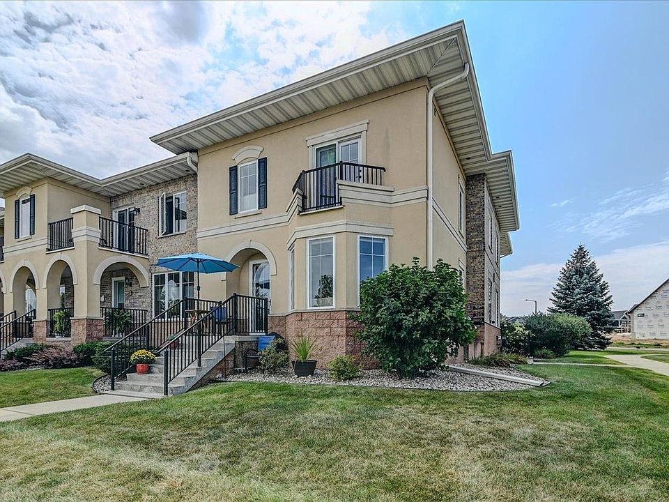Levillette Di Bergamont 981 Augusta Dr Oregon WI Zillow