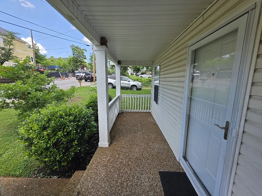 3 bed, 2.0 bath, 1288 sqft, $1,925 — Photo 4