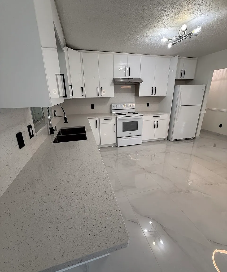 4519 Mills Ct — Photo 4