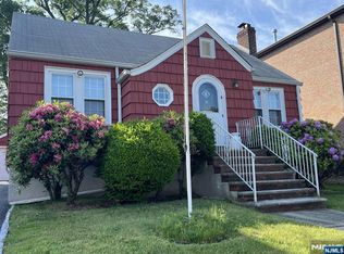 512 Orchard Ave, Palisades Park, NJ 07650