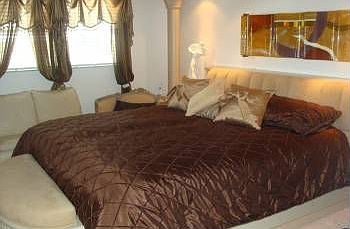 4th image of 1160 Hillsboro Mile APT 302