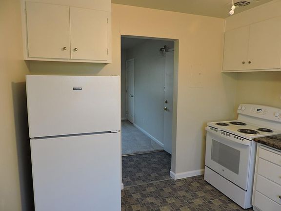 5th image of 2321 Q St APT 12