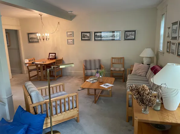 98 Miller Ave #2, Portsmouth, NH 03801