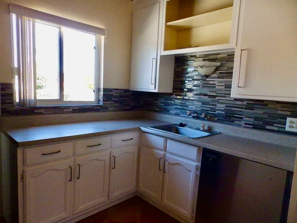 4512 Alla Road - 4 — Photo 2