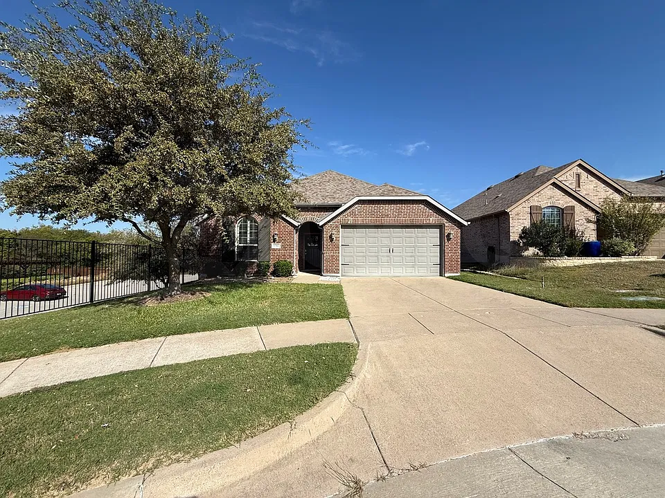 1702 Sagebrush Trl