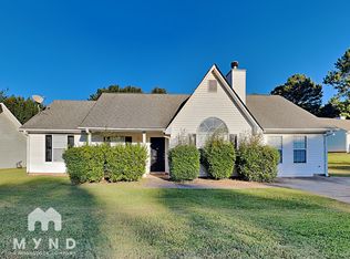 1288 N Hampton Dr, Hampton, GA 30228