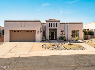 2125 W Gramercy Dr, Green Valley, AZ 85622