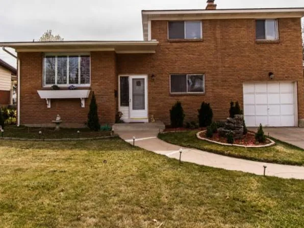 2111 W 5800 S, Roy, UT 84067