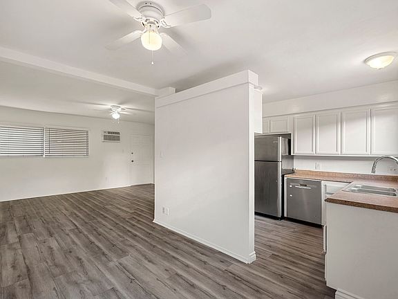2nd image of 811 Cory Dr APT 15
