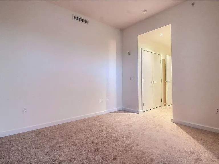 1624 Little Raven St — Photo 10
