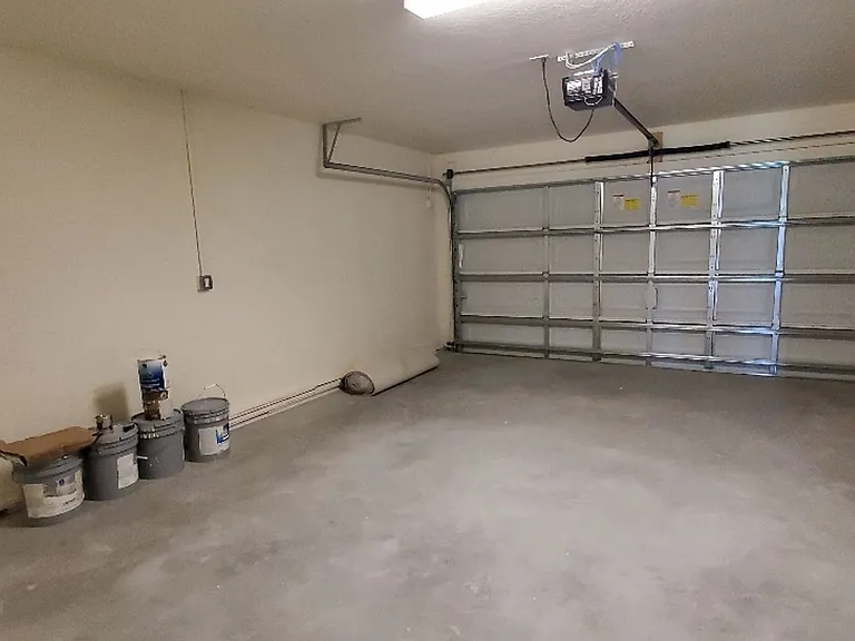 2045 Harvest Landing Cir — Photo 17