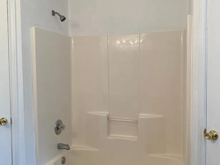 1809 Liberty Hill Dr — Photo 12