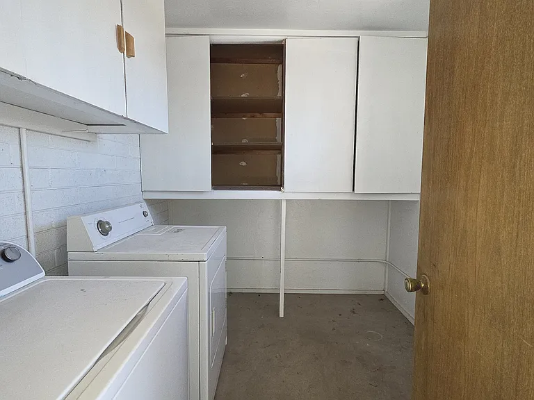 1418 E Broadmor Dr — Photo 9