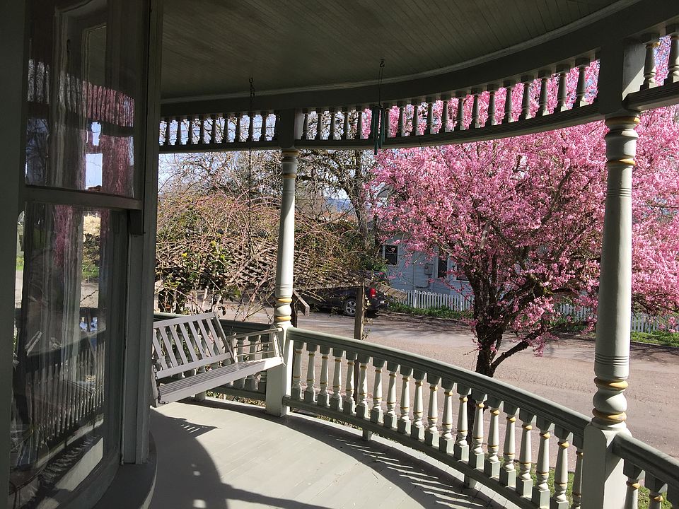 2nd image of 84 State St
