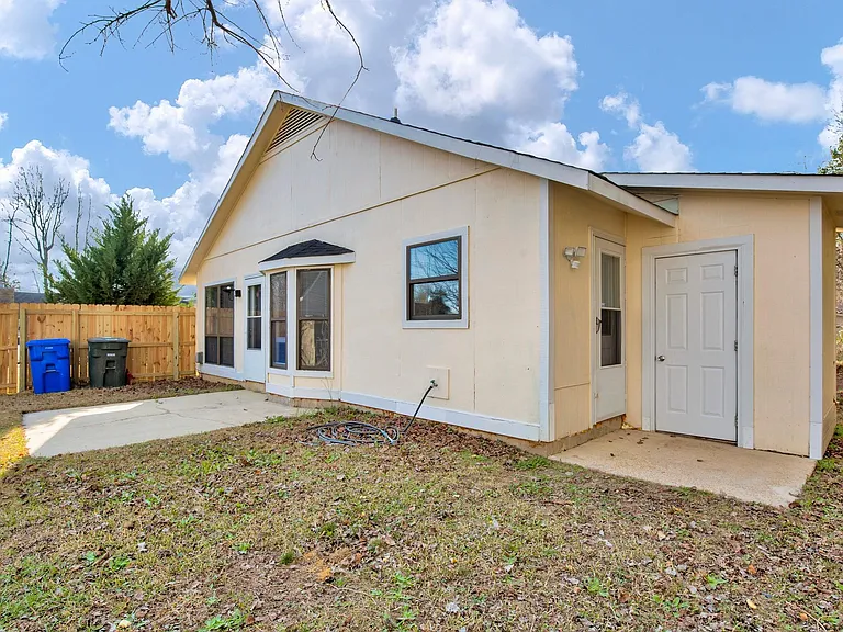 7006 Candlewood Dr — Photo 26