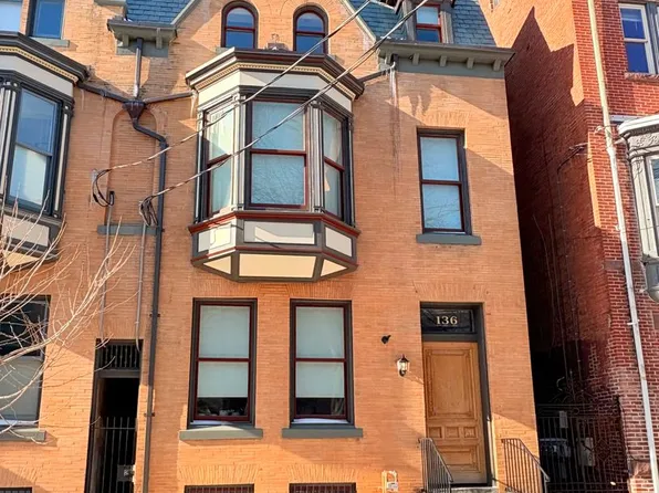 136 S Beaver Street, 136 S Beaver St APT 3, York, PA 17401