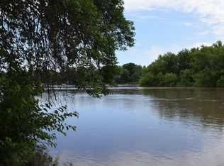 2817 River Rd, Kankakee, IL 60901