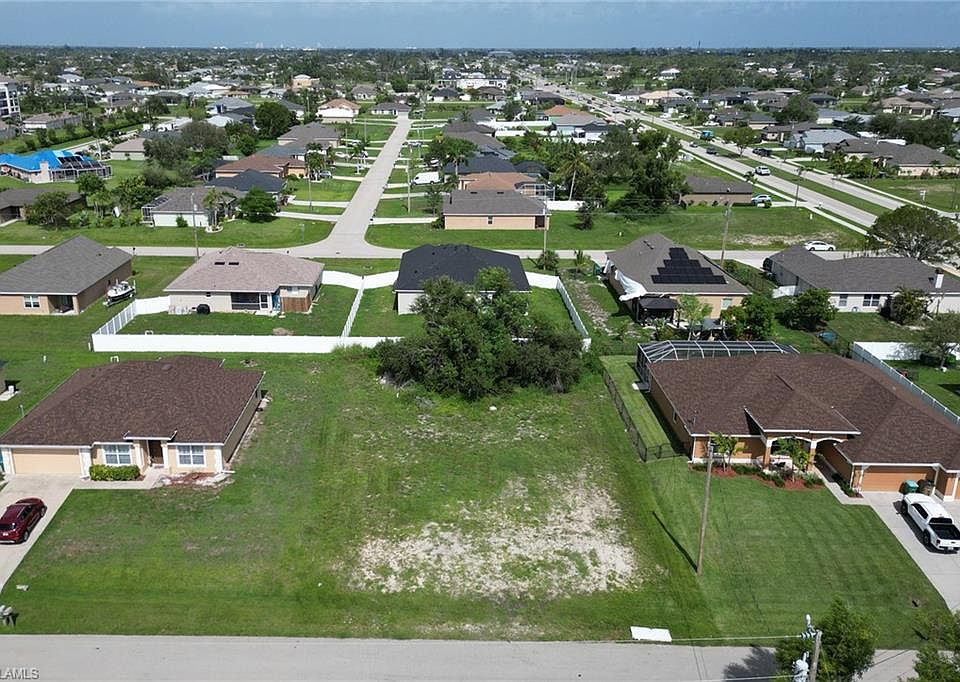 1st image of 1523 SW 19th PL