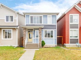 28 SW Seton Ter SE, Calgary, AB T3M 2W1