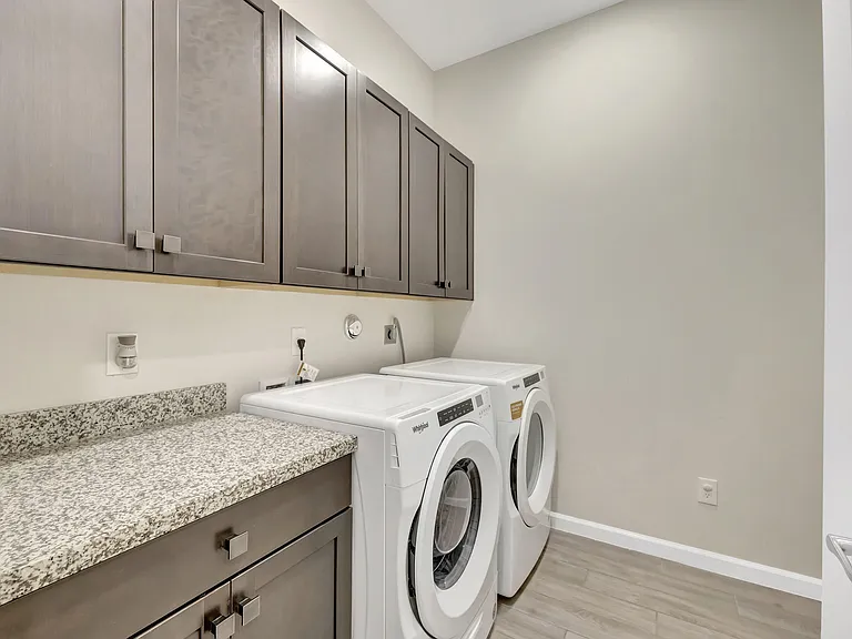 6439 Trails Of Foxford Ct — Photo 15