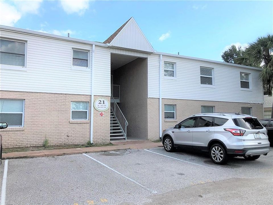 1st image of 7210 N Manhattan Ave APT 2113