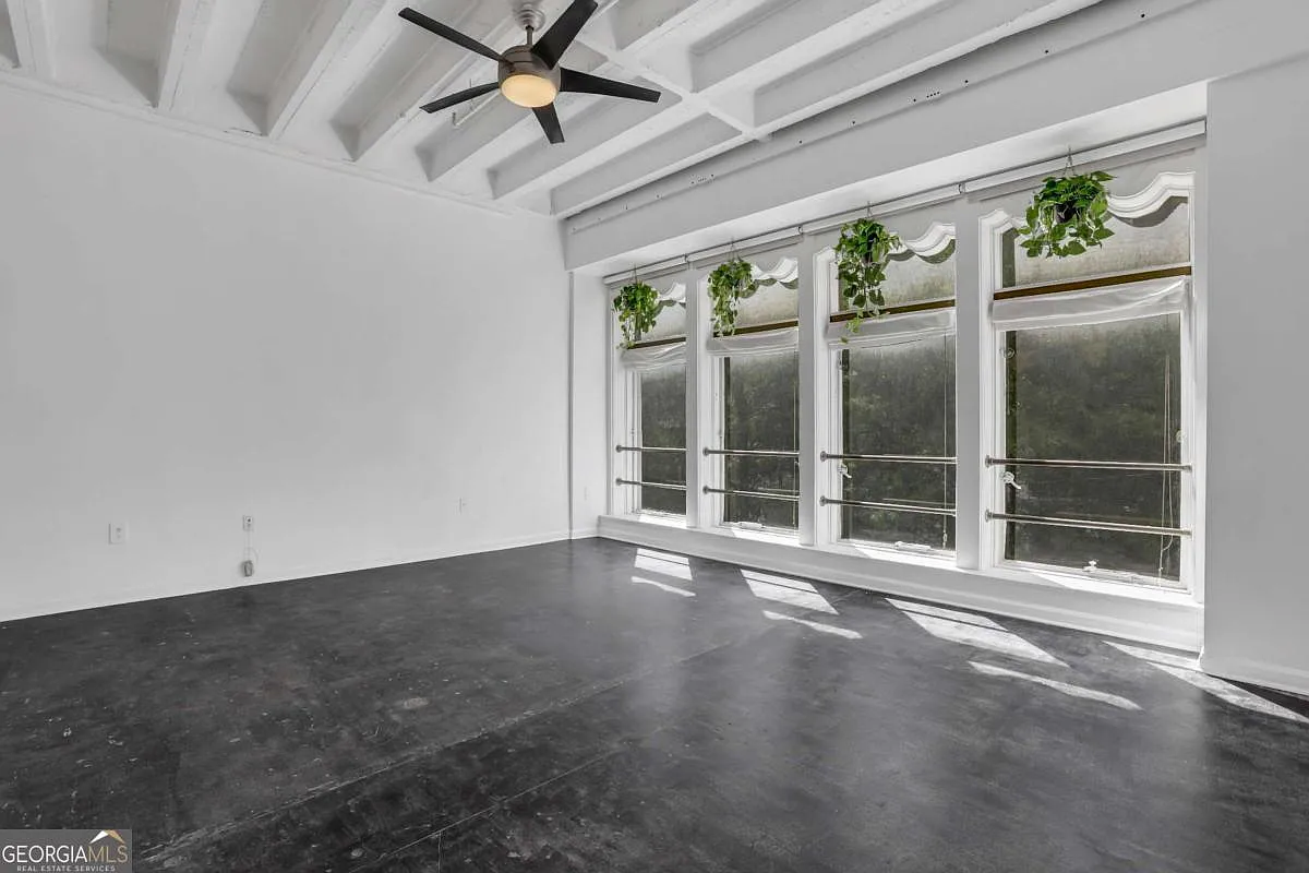 32 Peachtree St NW APT 204 photo 1