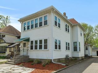 1081 13th Ave SE, Minneapolis, MN 55414