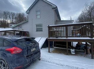 46 Tunnel St, West Alexander, PA 15376