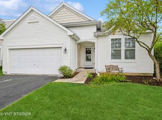 375 Havenwood Dr, Round Lake, IL