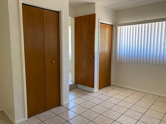 5th image of 3639 E Flower St Unit B