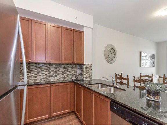 4th image of 45 Yorkland Blvd #605