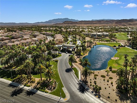 3rd image of 212 Cliff Valley Dr