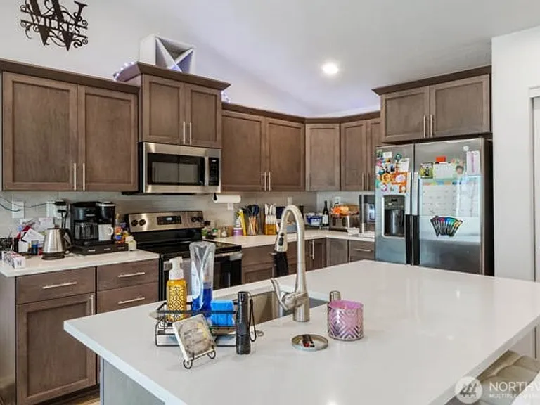 1120 W Aspen Rd — Photo 9