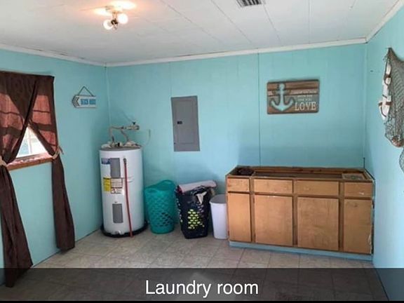 4th image of 1565 Coon Creek Ln