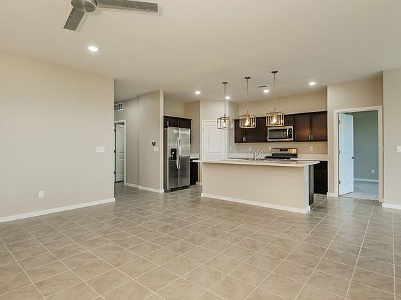 4th image of 6857 W Marguerite Ave