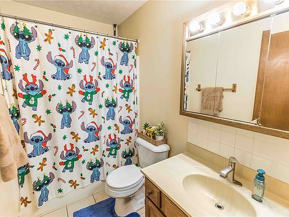 5th image of 3123 Felton Dr