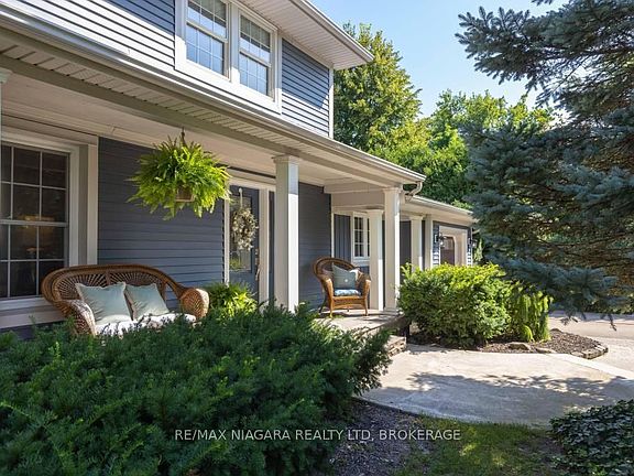 3rd image of 309 Orchard Dr