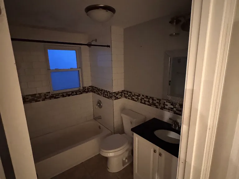 218 S 13th Ave #2 — Photo 5