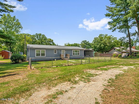 3rd image of 157 Flat Rock Lane