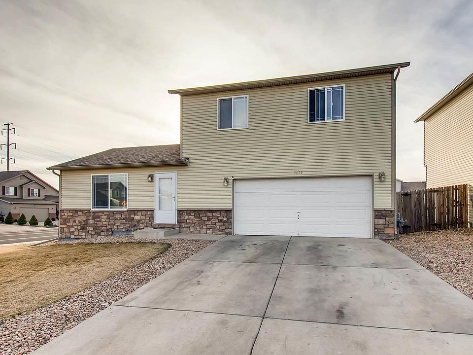 1st image of 3039 41st Avenue Ct