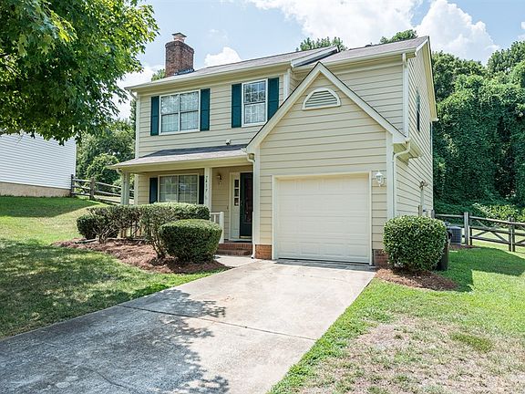 3rd image of 7419 Ginger Spice Ln