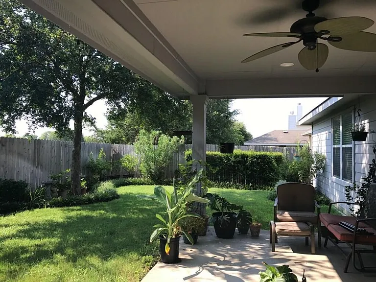 1621 Black Maple Dr — Photo 5
