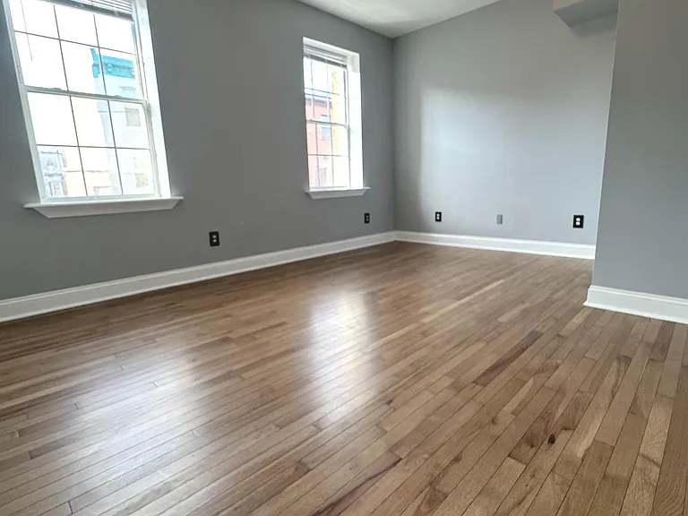 2121 N 20th St #2 — Photo 5