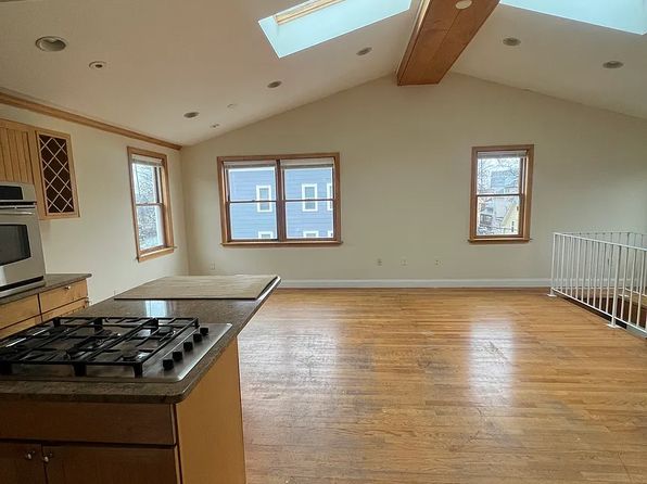 (undisclosed Address)