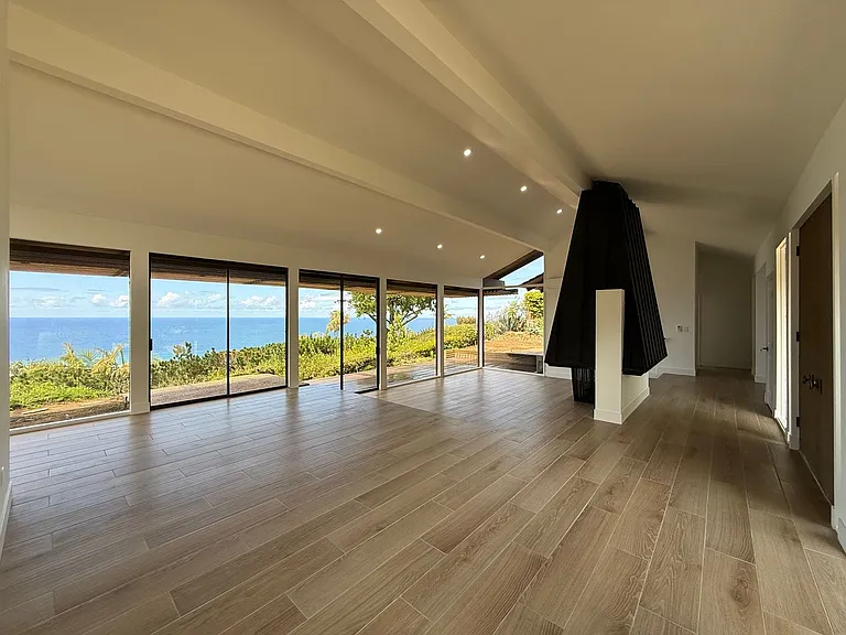 8404 Prestwick Dr — Photo 1