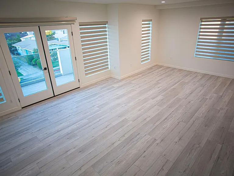 350 Salem St #203 — Photo 15