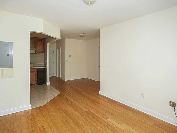 2nd image of 13532 Coolidge Ave #1L